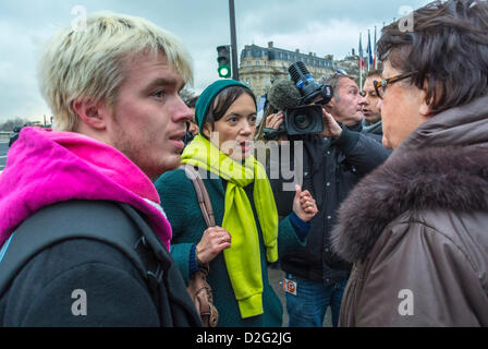 Paris, Frankreich, 'Xavier Bongibault', Gegner, auf Französisch Deputies März gegen Homosexuell Ehe Gesetz, von der Nat-ional-Versammlung zum Präsidentenpalast, Gespräch Politik Stockfoto