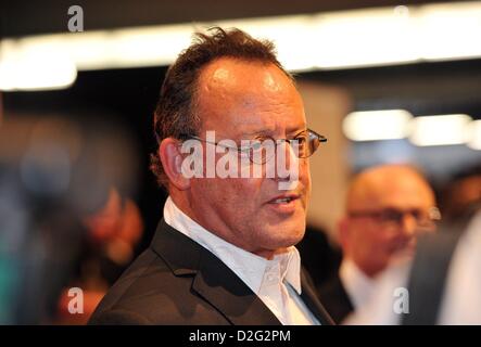 Genf, Schweiz. 22. Januar 2013. Französischen Schauspieler Jean Reno besucht bei IWC Race Night Dinner in Geneva.The Swiss watch Manufactur feierte seine neue Ingenieur-Kollektion sowie die Partnershipwith der Mercedes AMG Petronas Formula One Team. Foto: Frank Mai / picture Alliance / Alamy Live News Stockfoto