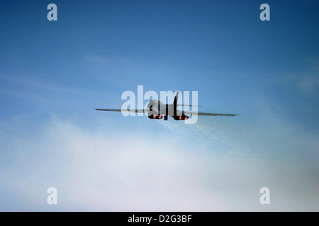 Rockwell b-1 Lancer ausziehen aus RAF Tattoo Fairford Flugschau Stockfoto