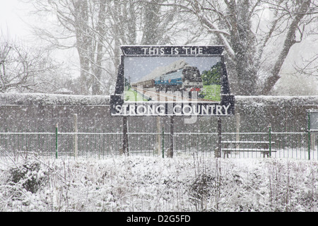 Alresford Bahnhof in den Schnee, Hampshire, England, Vereinigtes Königreich. Stockfoto