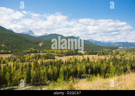 Kanadischen Rocky Mountains entlang Route 40 in Kananaskis Country in Alberta, Kanada Stockfoto