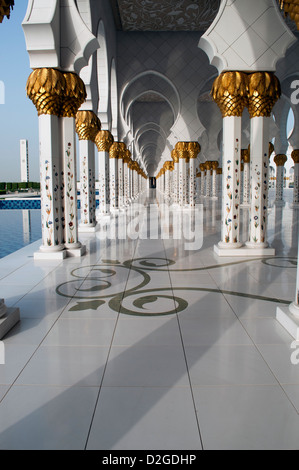 Große Moschee von Abu Dhabi, Vereinigte Arabische Emirate Stockfoto