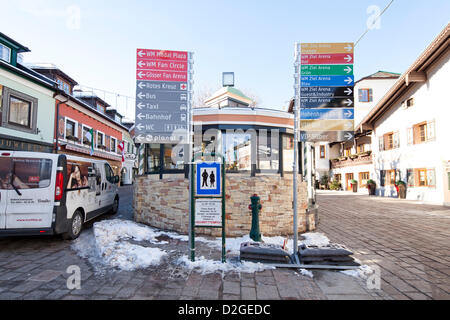 Vorbereitende Maßnahmen für den FIS Alpinen Ski Weltmeisterschaften 2013 in Schladming, Steiermark, Österreich, auf Mittwoch, 23. Januar 2013. Stockfoto