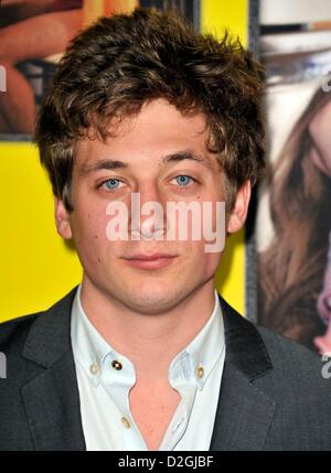 Jeremy Allen White im Ankunftsbereich für Film 43 Premiere, Graumans Chinese Theatre, Los Angeles, CA 23. Januar 2013. Foto von: Dee Cercone/Everett Collection/Alamy live-Nachrichten. Stockfoto