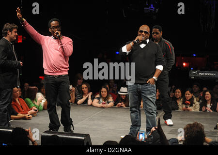 Shawn Stockman, Wanya Morris und Nathan Morris von Boyz II Men, während die New Kids On Block Tour Ankündigung im Irving Plaza am 22. Januar 2013 in New York Cityty Stockfoto