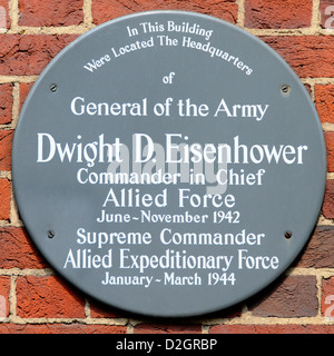 Plakette Aufnahme Dwight Eisenhower militärisches Hauptquartier während des Zweiten Weltkriegs Grosvenor Square London England Großbritannien Stockfoto