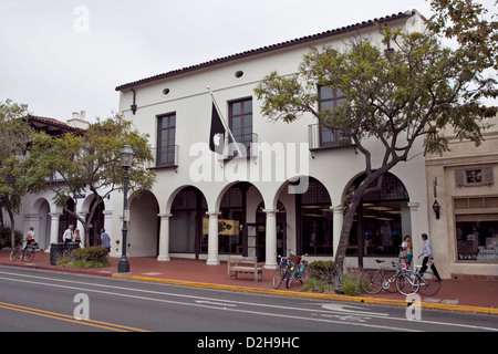 GESAMTANSICHT DES APPLE STORES IN SANTA BARBARA, KALIFORNIEN, USA, 2010 Stockfoto