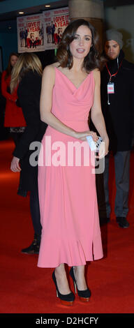 24. Januar 2013: Rose Byrne besucht die Europäische Premiere von "ich geben es ein Jahr" im Londoner Leicester Square, London, UK Stockfoto