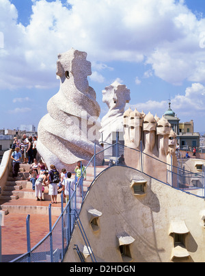 Dach in Casa Milà (La Pedrera), Passeig de Gràcia, Stadtteil Eixample, Barcelona, Provinz Barcelona, Katalonien, Spanien Stockfoto