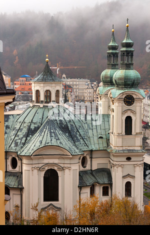 Kirche von Str. Mary Magdalene entworfen von Kilian Ignaz Dientzenhofer in Karlovy Vary, Tschechische Republik. Stockfoto