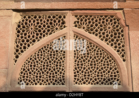 Geschnitzte Fenster, Jama Masjid Komplex, Fatehpur Sikri, Uttar Pradesh, Indien Stockfoto