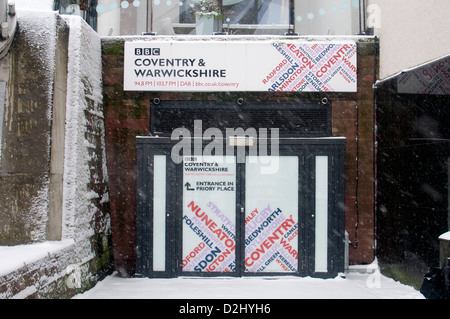 BBC-Coventry und Warwickshire Hauptquartier in Schneewetter Stockfoto