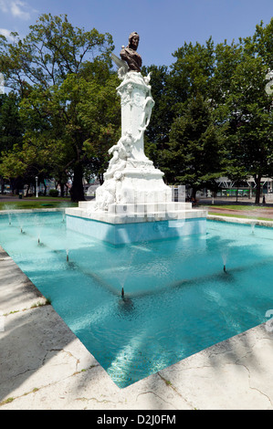 Monumentalbrunnen im Doña Casilda Iturrizar Park von Aureliano Valle entworfen. Stockfoto