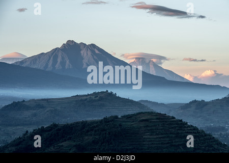 Berge und Hügel Ansichten von Uganda, Afrika Stockfoto