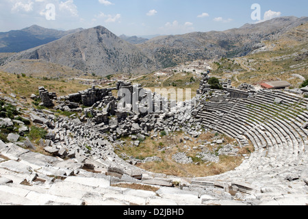 Sagalassos Türkei. Die Höhenlage und herrlich gelegenen hellenistischen Stil römisches Theater das 9000 Zuschauer sitzen. Stockfoto