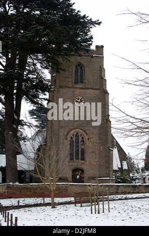 St.-Margarethen Kirche im Winter, Whitnash, Warwickshire, UK Stockfoto