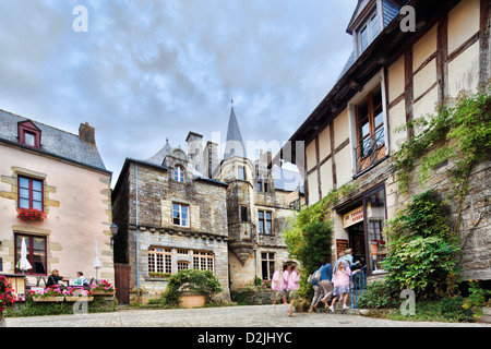 Rochefort En Terre, Frankreich, typische Häuser Stockfoto