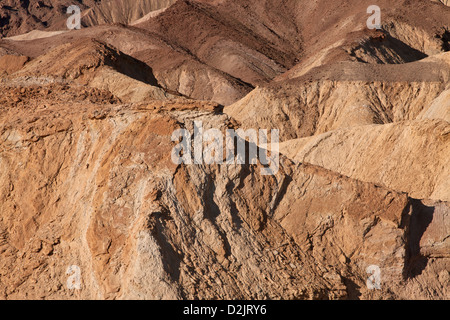 Die Amargosa-Palette über Twenty Mule Team Canyon in Death Valley Nationalpark, Kalifornien Stockfoto