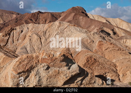 Die Amargosa-Palette über Twenty Mule Team Canyon in Death Valley Nationalpark, Kalifornien Stockfoto