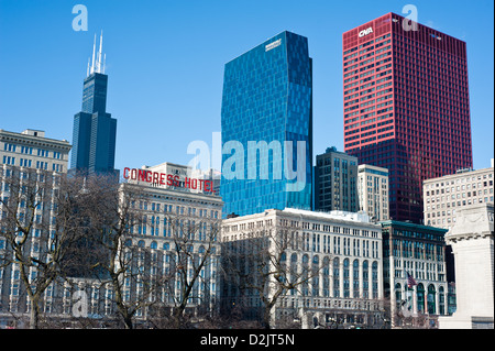 Die Skyline von Chicago von Grant Park aus gesehen Stockfoto