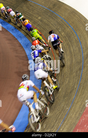 Berlin, Deutschland, der 99. Radfahrer Sechstagerennen im Velodrom Stockfoto