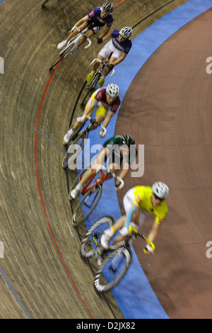 Berlin, Deutschland, der 99. Radfahrer Sechstagerennen im Velodrom Stockfoto