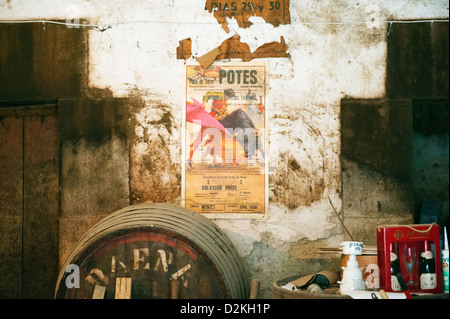 Plakat der ein Toreador Bull Fighter, alte Stadt von Potes in Picos de Europa National Park, Spanien Stockfoto