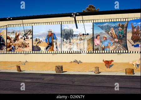 Lone Pine-Wand-Wandbilder, die Darstellung der Geschichte der westlichen Filmindustrie Stockfoto