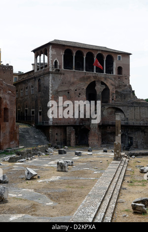 Rom. Italien. Blick auf die Casa dei Cavalieri di Rodi oder das Haus der Ritter von Rhodos. Stockfoto