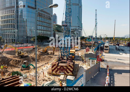 Große Baustelle, Baustelle in der Nähe der Pier in Hongkong. Stockfoto