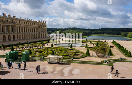 Königliche Gärten von Schloss Versailles in Frankreich Stockfoto