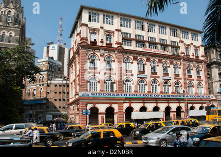 Siddharth Collage aus Handel und Wirtschaft, die aufbauend auf D N Straße Mumbai Fort (Bombay) Indien Stockfoto