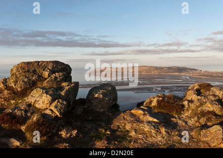 Conwy in Nordwales Blick in Richtung Great Orme Llandudno Berg Stockfoto