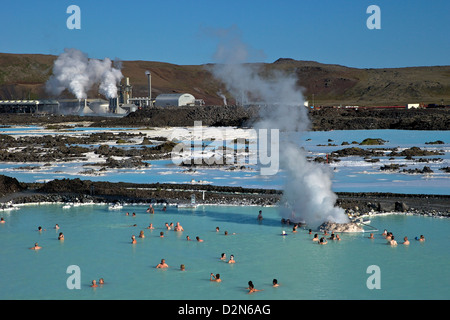 Geothermische Außenpool und Kraftwerk an der blauen Lagune, Island, Polarregionen Stockfoto