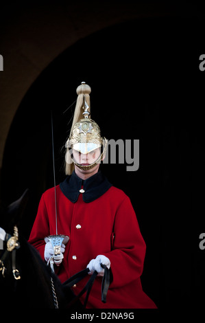 Ein Soldat aus der Horse Guards auf Wache in London Stockfoto