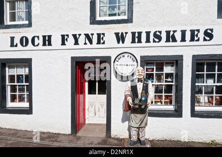 Schottland, Inveraray, Loch Fyne Whisky, Whisky Spirituosen-shop Stockfoto