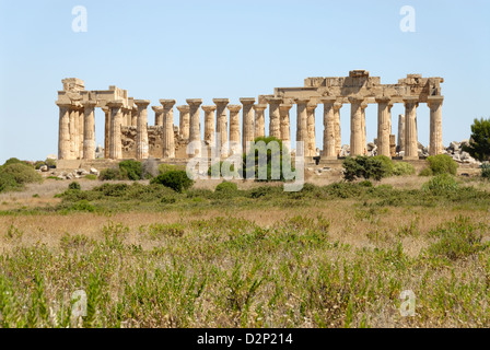 Selinunte Sizilien. Italien. Griechisch dorischen Tempel E das 460-450 v. Chr. datiert und widmet sich der griechischen Göttin Hera, die Gemahlin des Zeus. Stockfoto