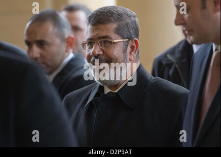 Der ägyptische Präsident Mohamed Morsi besucht das erste Treffen von der gemischten deutsch-ägyptischen wirtschaftliche Kommission (GWK) an das Bundesministerium für Wirtschaft und Technologie (BMWi) in Berlin, Deutschland, 30. Januar 2013. Foto: MAURIZIO GAMBARINI Stockfoto