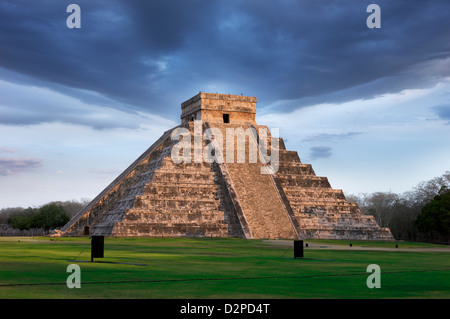 Maya Pyramide in Chitcen Itza, Mexiko Stockfoto