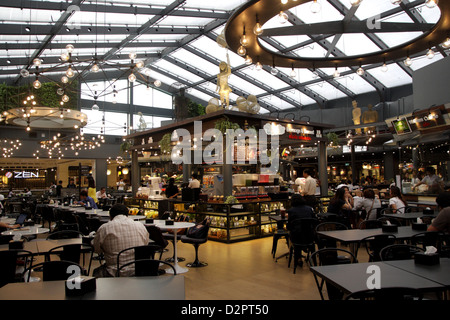 Food-Court im Siam Center Shopping Komplex, Bangkok, Thailand Stockfoto