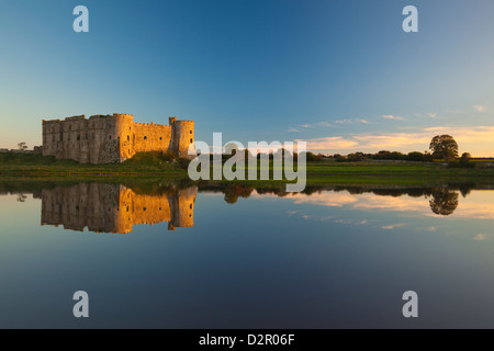 Carew Castle, Pembrokeshire, Wales, Vereinigtes Königreich, Europa Stockfoto