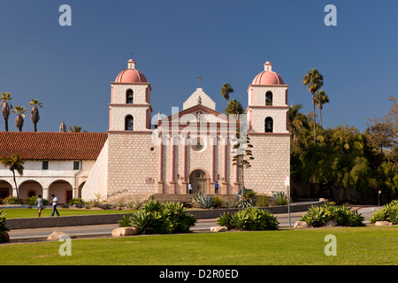 Kirche der alten Mission Santa Barbara, Santa Barbara, California, Vereinigte Staaten von Amerika, USA Stockfoto