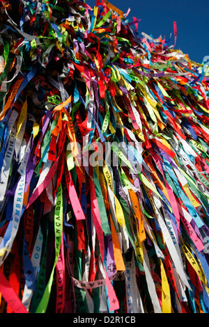 Glückliche Bändern gebunden um Igreja Nosso Senhor do Bonfim Kirche, (Salvador de Bahia), Salvador Bahia, Brasilien, Südamerika Stockfoto