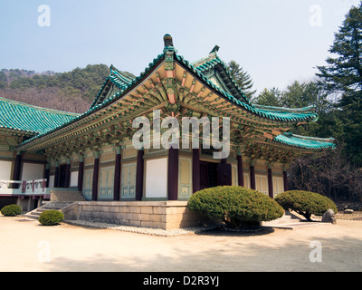 Pohyon buddhistische Tempel, (Pohyon-sa), Myohyangsan, Demokratische Volksrepublik Korea (DVRK), Nordkorea, Asien Stockfoto