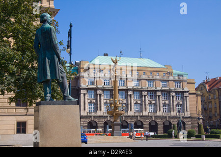 Gebäude der Universität in Prag Stockfoto