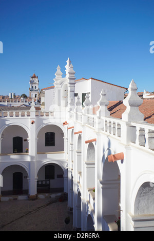 Innenhof des Convento de San Felipe Neri, Sucre, UNESCO World Heritage Site, Bolivien, Südamerika Stockfoto