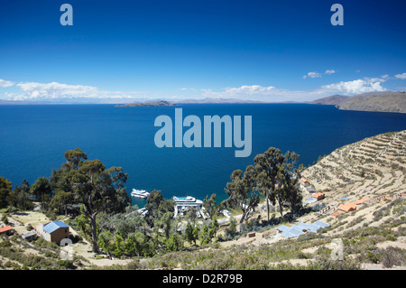 Blick auf Yumani, Isla del Sol (Sonneninsel), Titicacasee, Bolivien, Südamerika Stockfoto