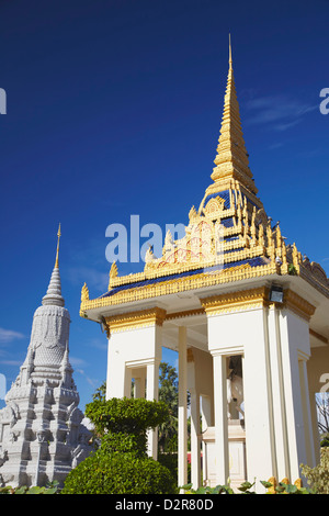 Stupa in Silber-Pagode im Königspalast, Phnom Penh, Kambodscha, Indochina, Südostasien, Asien Stockfoto