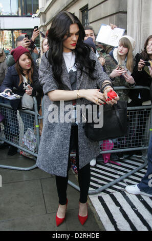 London, UK.31st Januar 2013. UK-Sängerin Jessie J gesehen verlassen die BBC-Radio-zwei studios Stockfoto