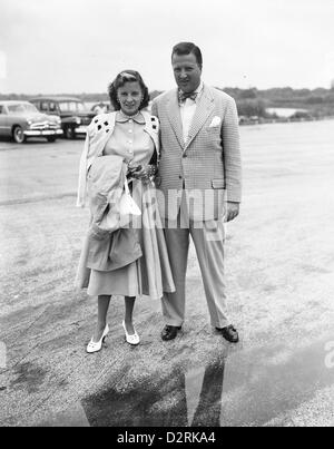 Herr & Frau Henry Ford II in Southampton, 1950 Stockfoto